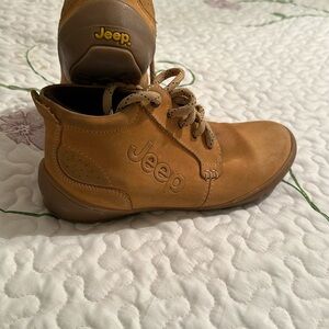 Jeep boots